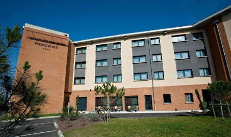 Clarion Aparthotel Toulouse Blagnac Airport