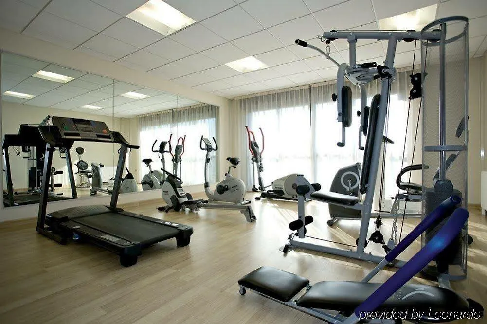 **** Hotel Clarion Aparthotel Toulouse Blagnac Airport France