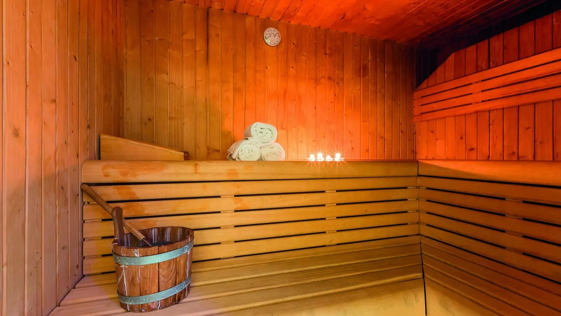 Clarion Aparthotel Toulouse Blagnac Airport