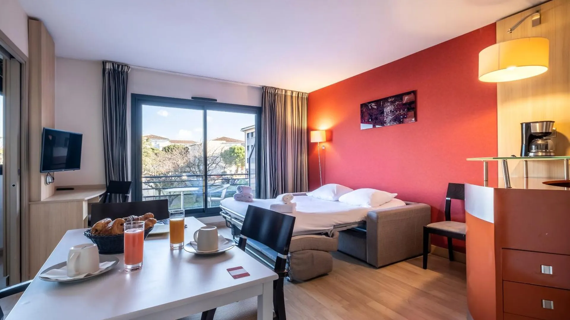 Zenitude Hôtel Résidences Toulouse Aéroport Blagnac 4*,