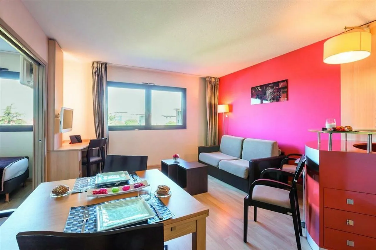 Zenitude Hôtel Résidences Toulouse Aéroport Blagnac 4*,