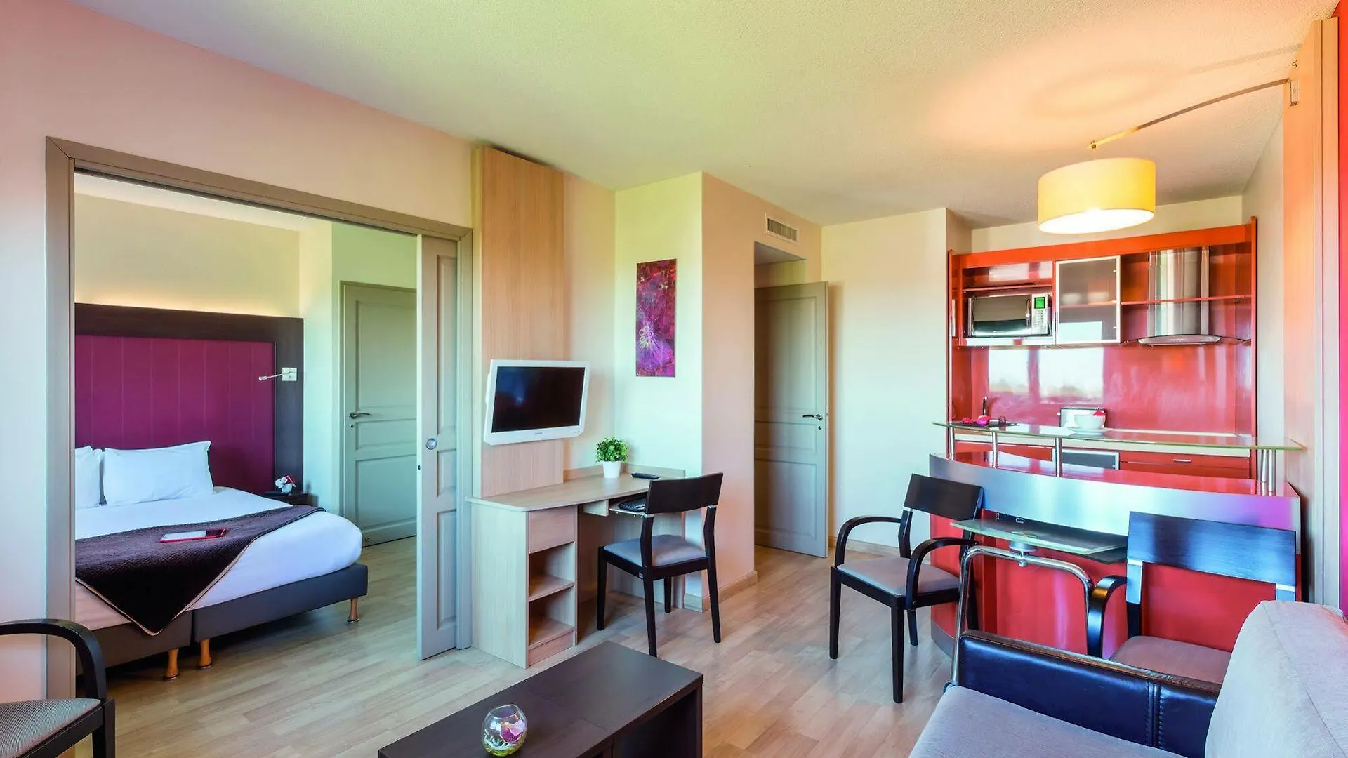 Zenitude Hôtel Résidences Toulouse Aéroport Blagnac 4*,